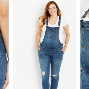Cute maternity overalls!